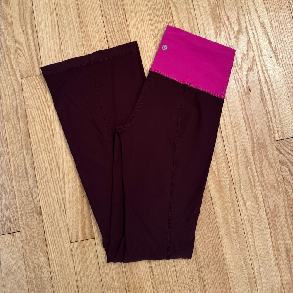 Lululemon Burgundy Pink High Rise & Reversible Groove Flare Pant Sz 4 Small